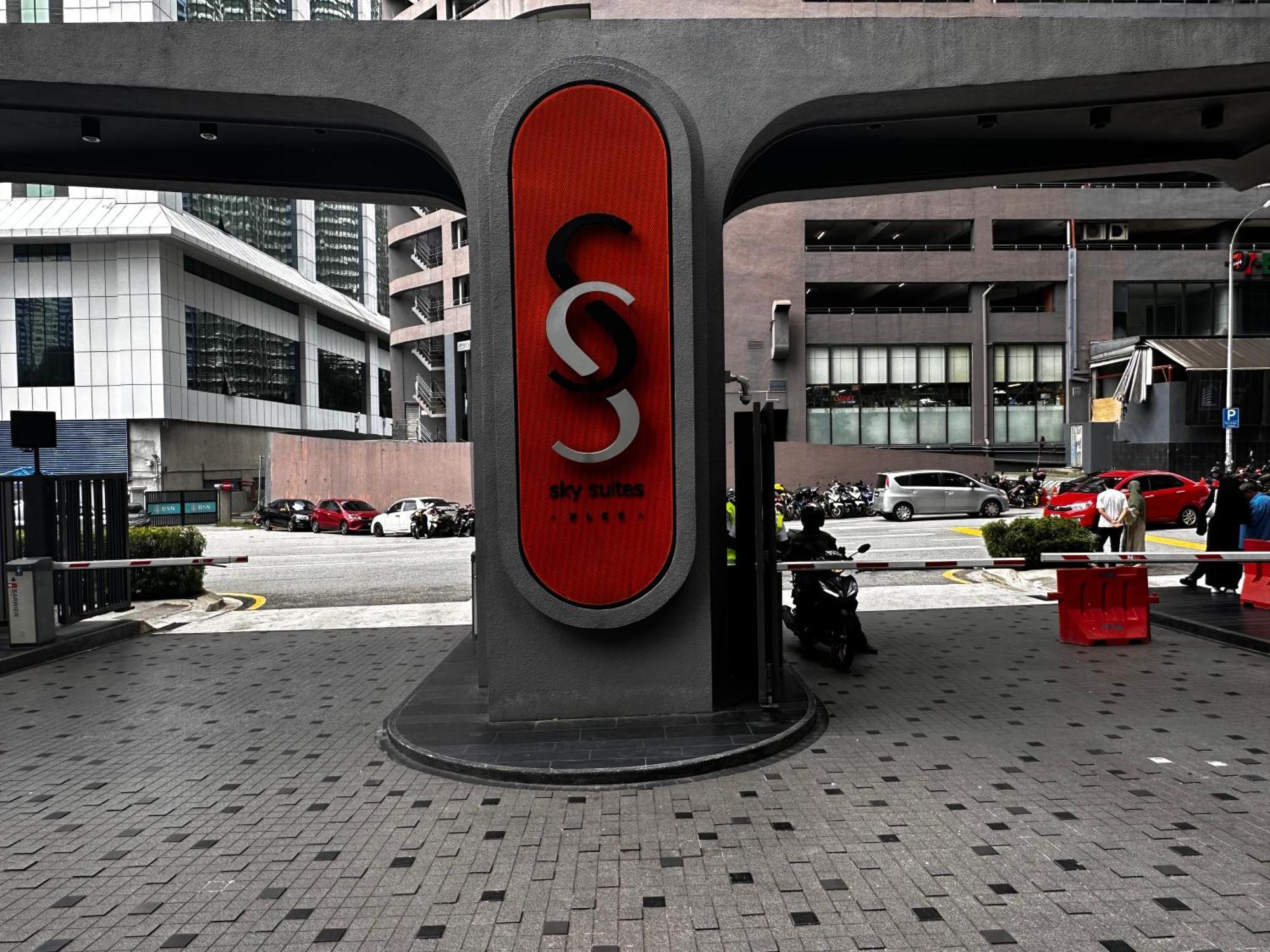Sky Suites Klcc By Arman Κουάλα Λουμπούρ Εξωτερικό φωτογραφία